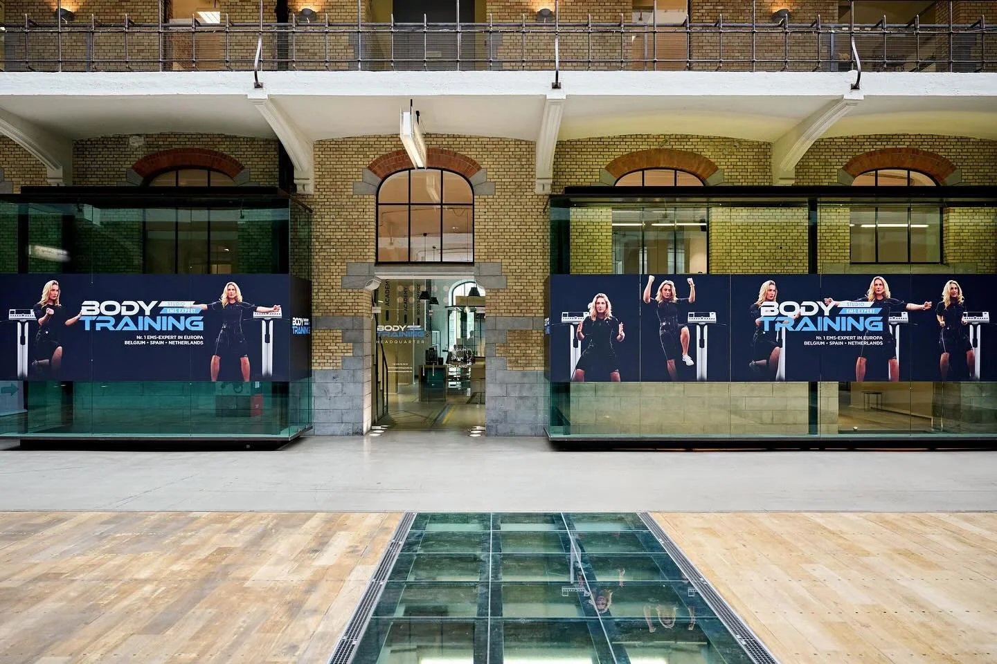 BODY TRAINING STUDIO S&rsquo;INSTALLE &Agrave; TOUR &amp; TAXIS

La scale-up belge Body Training Studio (BTS), leader de l&rsquo;&eacute;lectro-myostimulation (EMS) en Belgique depuis plus de dix ans, inaugure son nouveau si&egrave;ge, son acad&eacut