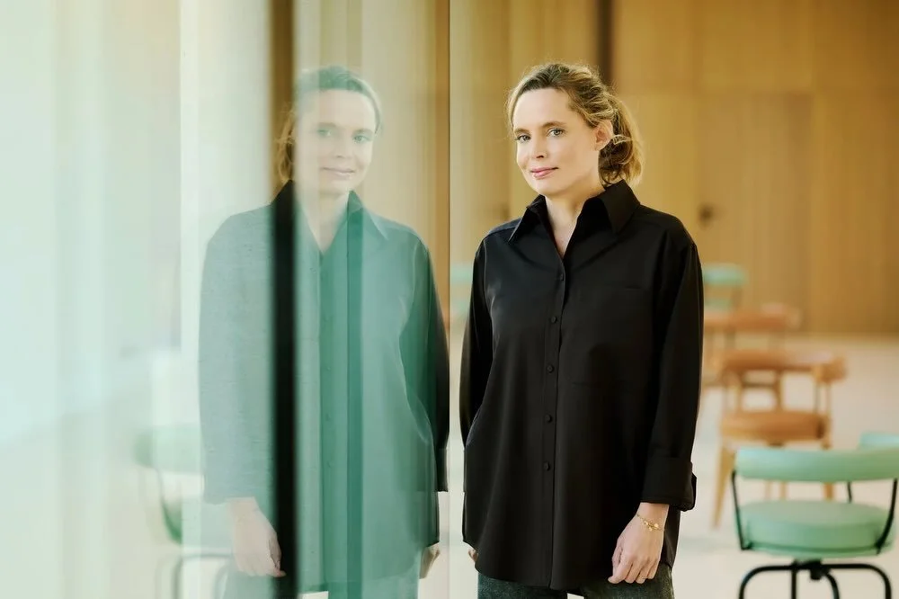 QUAND L&rsquo;ART RENCONTRE LES BULLES

POLLEN a eu le privil&egrave;ge d&rsquo;aller &agrave; la rencontre de Champagne Taittinger &agrave; l&rsquo;occasion d&rsquo;une journ&eacute;e de &laquo; bouche &raquo; d&rsquo;exception organis&eacute;e par 