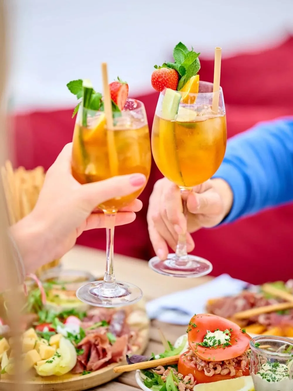 R&Eacute;INVENTER L&rsquo; ART DE VIVRE &Agrave; LA C&Ocirc;TE BELGE

Restaurants, lieux d&rsquo;exception, sport, agriculture durable et &eacute;v&egrave;nementiel&nbsp;: le groupe Tero construit un mod&egrave;le original fond&eacute; sur la cr&eacu