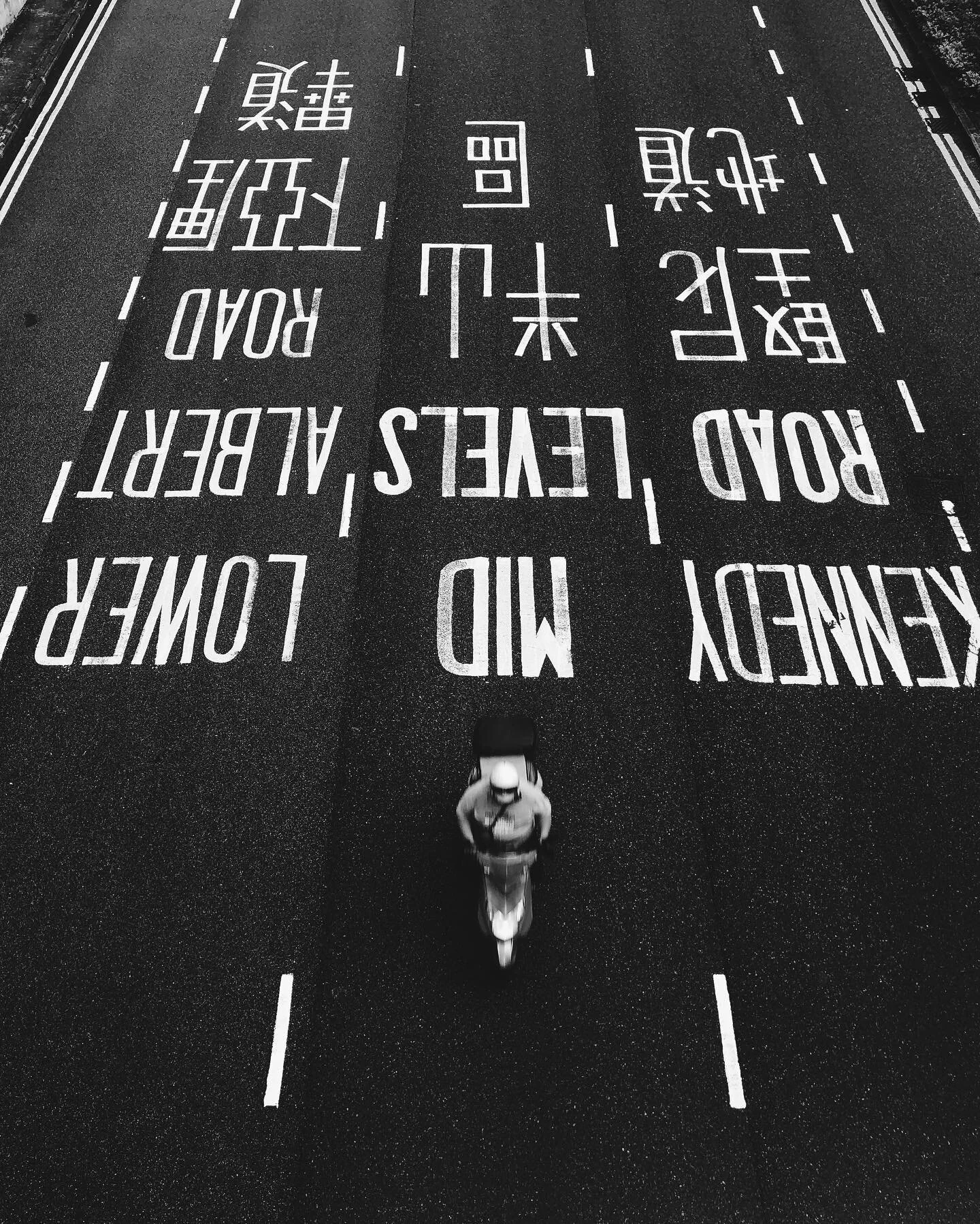 外賣仔成功之路🛵
. . . .
.
#iamatraveler #agameoftones #tillweflyagain #vscocam #thecreatorclass #exploretocreate #moodygrams #stayandwander #beautifuldestinations #neverstopexploring #travelawesome #suitcase #movebeyond #liveauthentic #bestvacations #disco