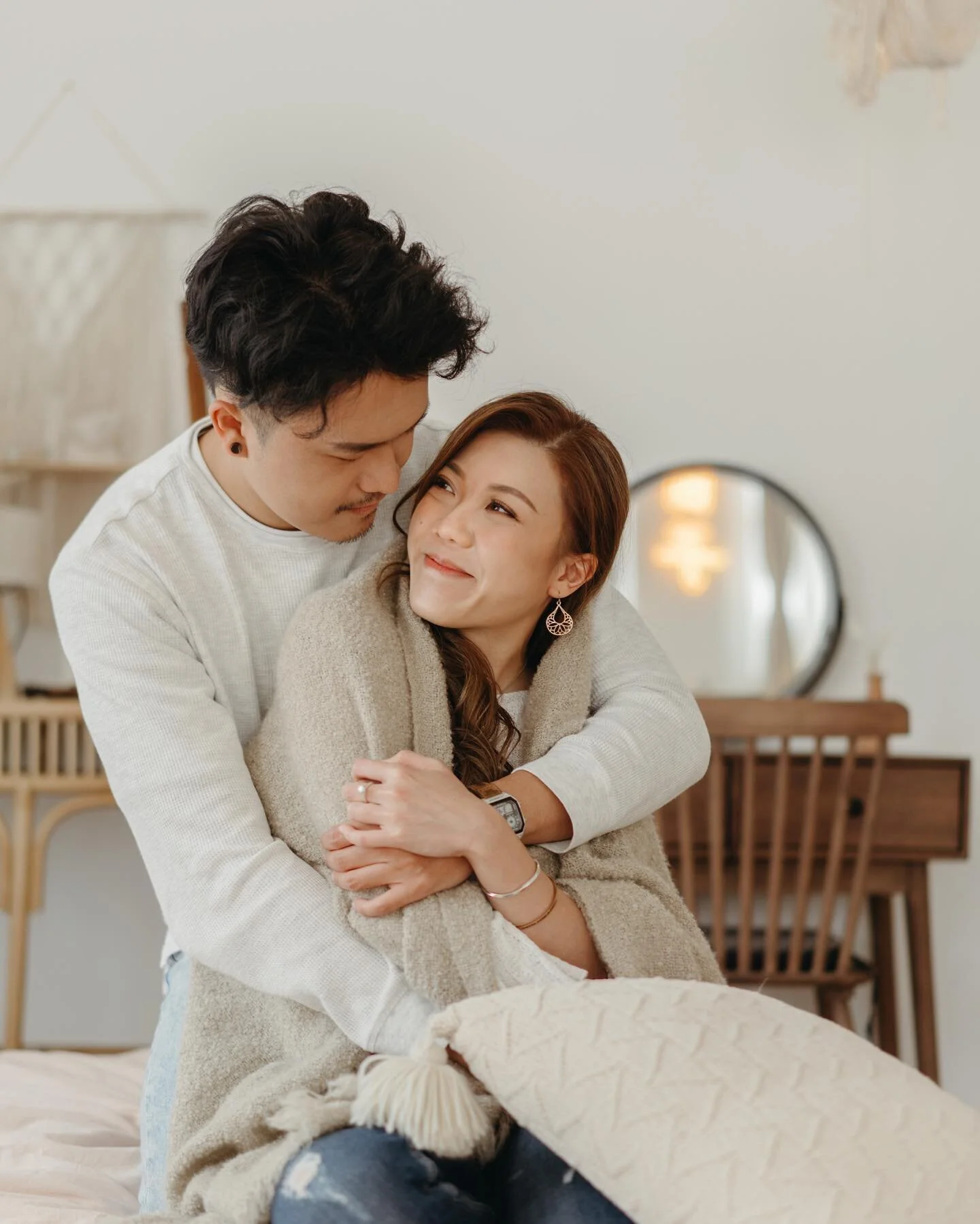 Mornings will be better if I wake up next to you.

.
.
.
.
#engagementshoots #engagementsession #muchlove_ig #hkig #travellingthroughtheworld #lookslikefilm #couplesession #travelphotographer #moodygrams #exploretocreate #portraitmood #婚照 #婚攝 #香港婚紗攝影