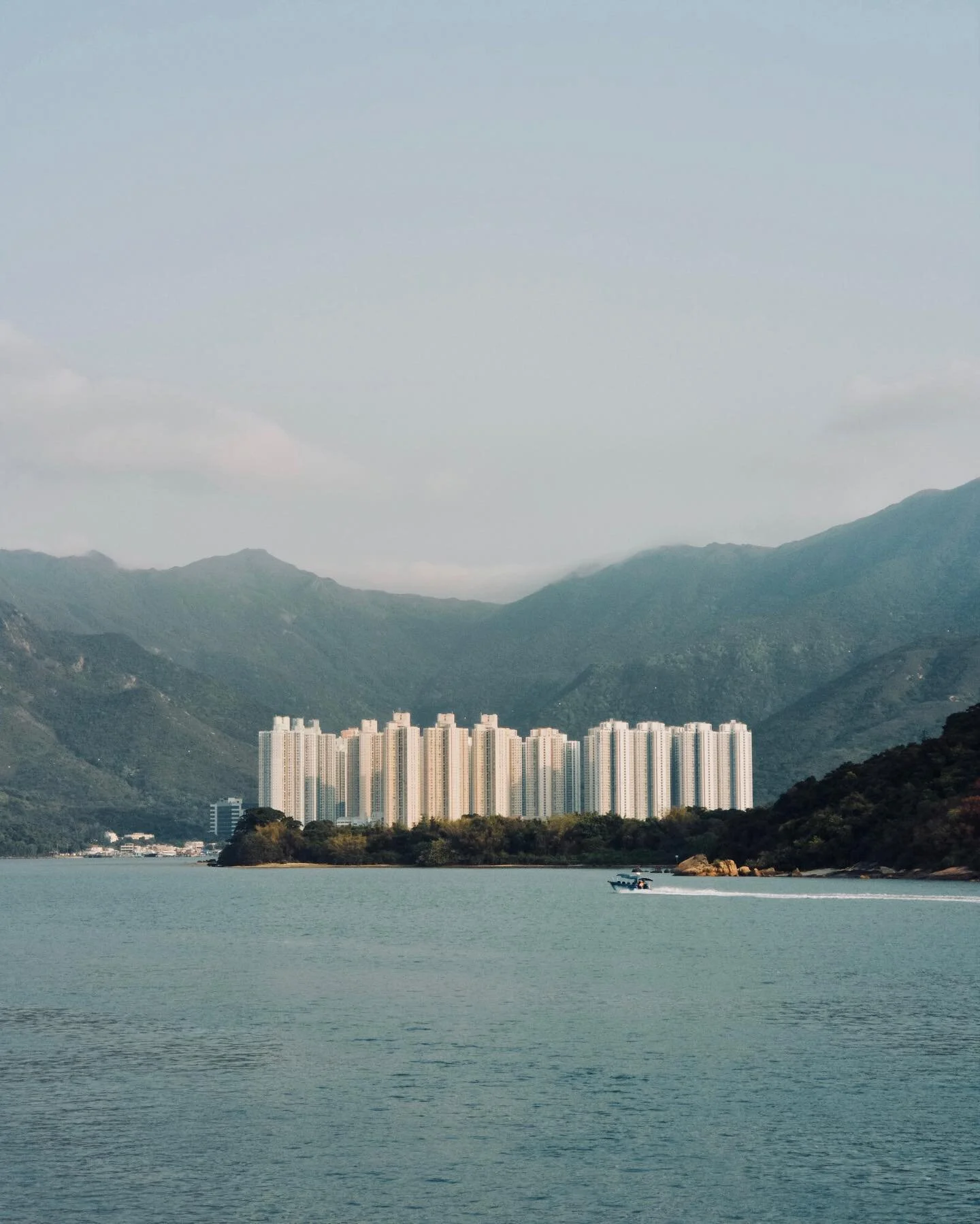 When was the last time you escape from the city and explore the world?   Due to the pandemic, we have been restricted from travelling. 

Recently @sonyxperia has launched the new campaign #TravelByXperia to encourage us to start the adventure again. 