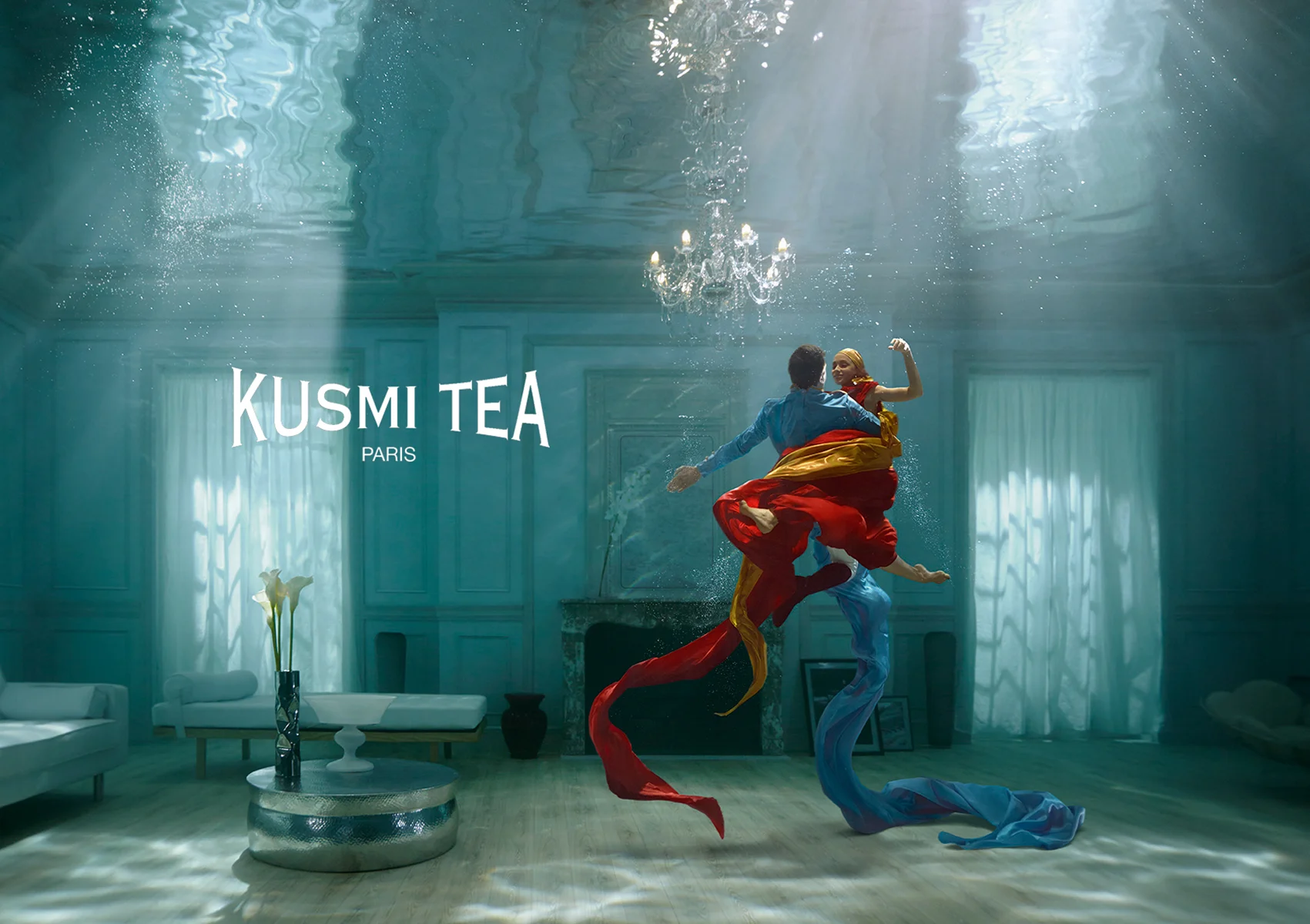 Kusmi_Tea_Prince_Wladimir_Underwater_Advertising.jpg