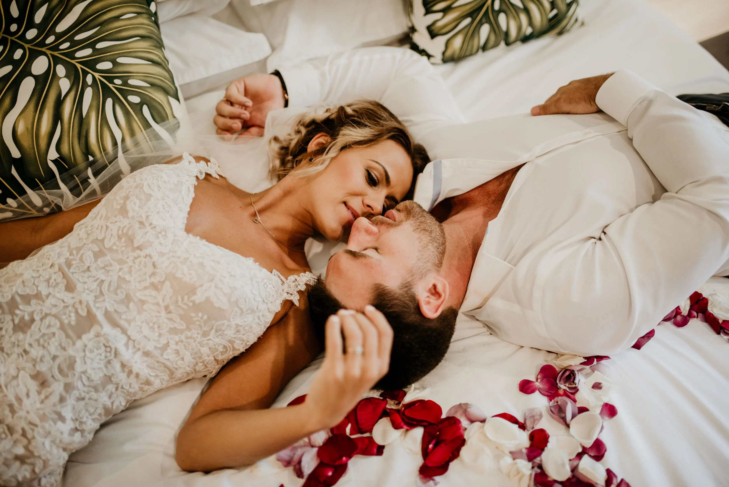 The Raw Photographer - Cairns Wedding Photographer - Port Douglas Sheriton - Beach Ceremony - Candid Photography-31.jpg