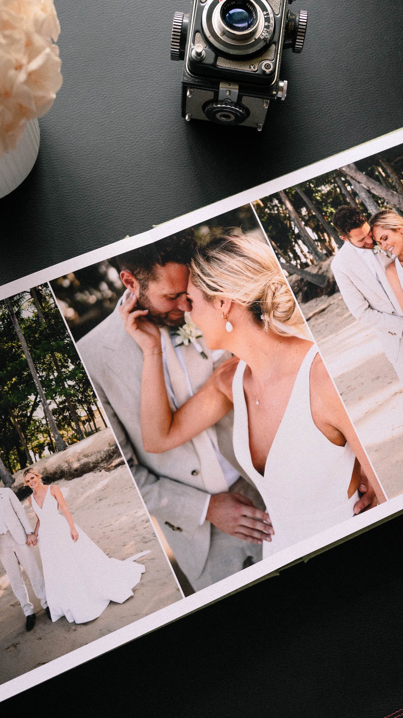 The Raw Photographer - Cairns Wedding Photographer - ALBUM-8.jpg
