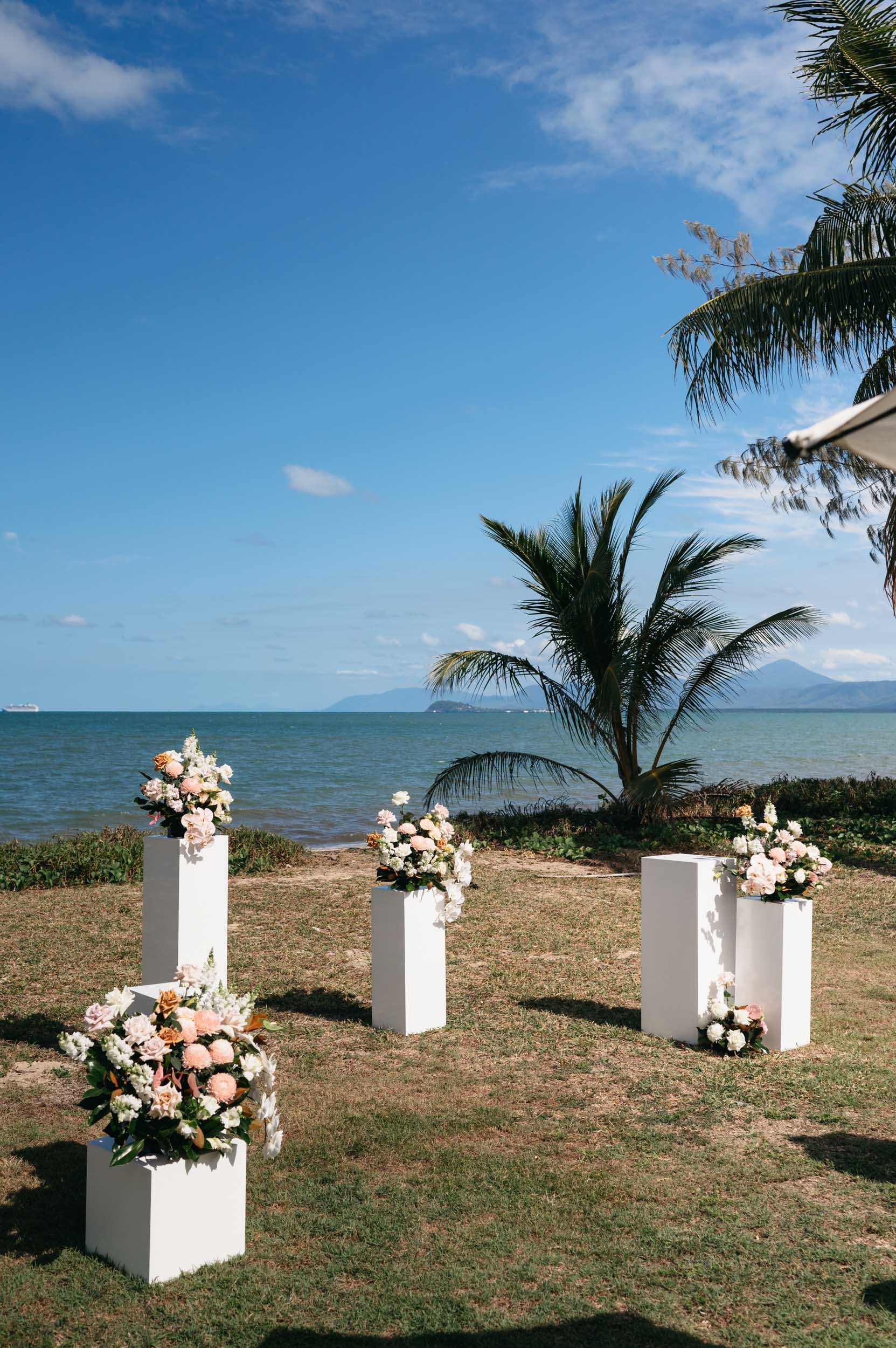 The Raw Photographer - Cairns Wedding Photographer - Port Douglas ceremony venues and locations-2.jpg