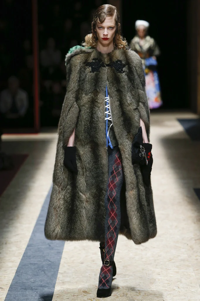 AW16_womenswear_Prada_MFW4