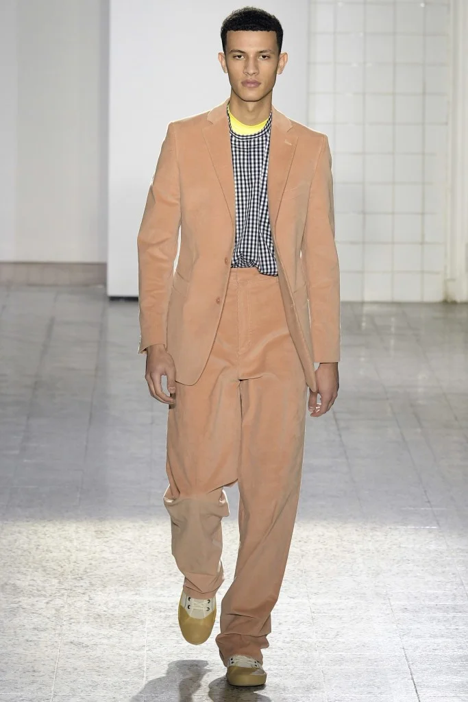 Cédric-Charlier-AW17-6-683x1024.jpg