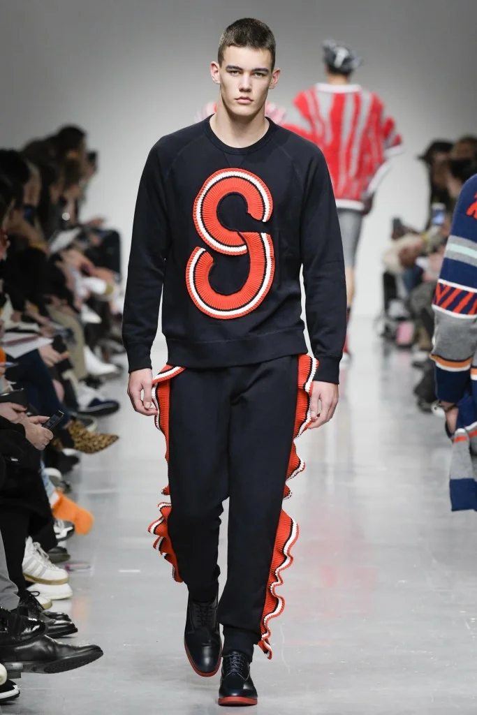 sibling_aw17
