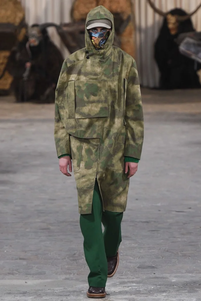 Walter-Van-Beirendonck-Vogue-Runway-AW17-31-683x1024.jpg
