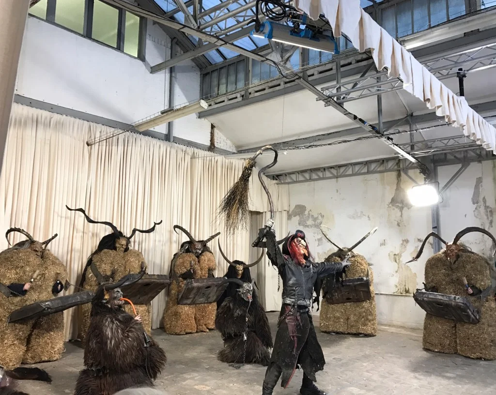 WalterVanBeirendonckAW201718_SeidäPass-1024x816.jpg