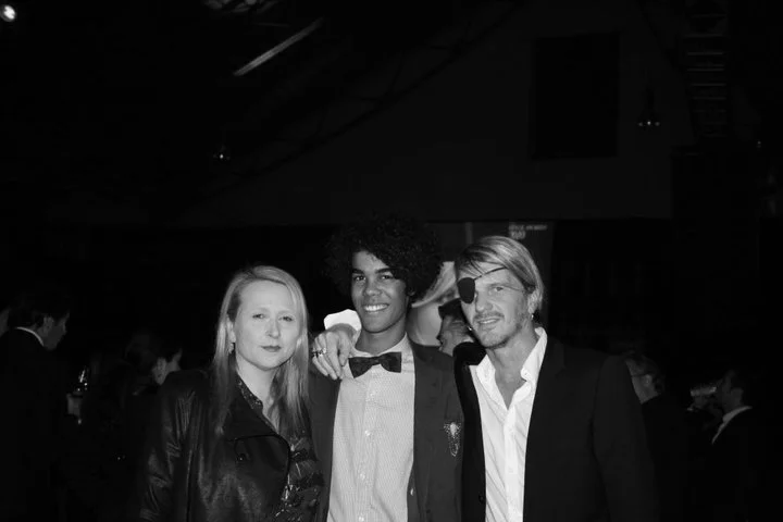 (Grinning lopsidedly with A.F. Vandevorst. Picture: KNOTORYUS)