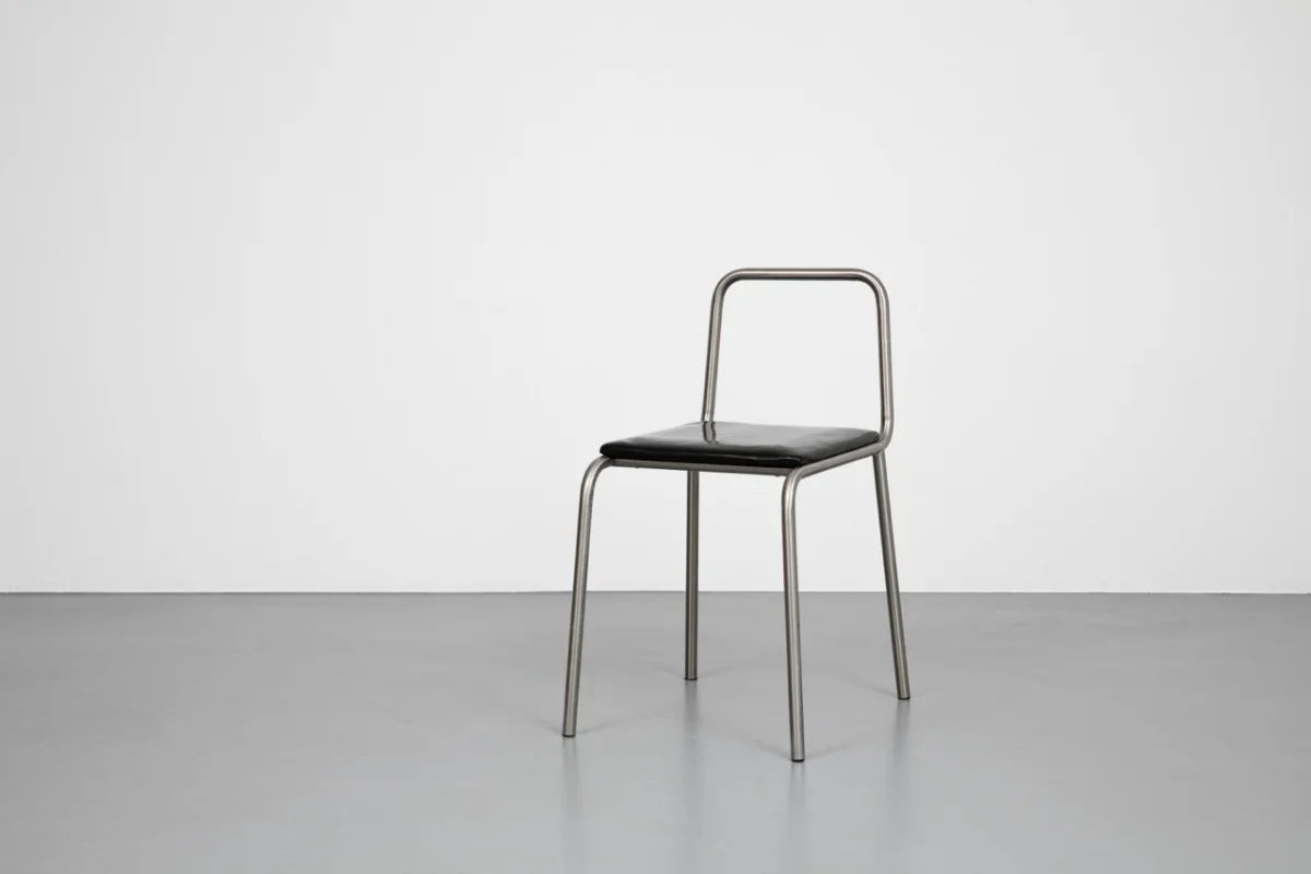 Chair N°7 (1987) - © Courtesy of A1043