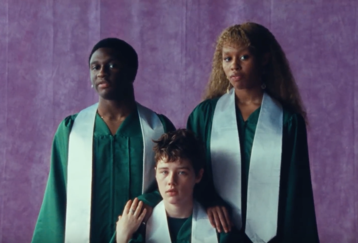 Gus-Dapperton-Fill.png
