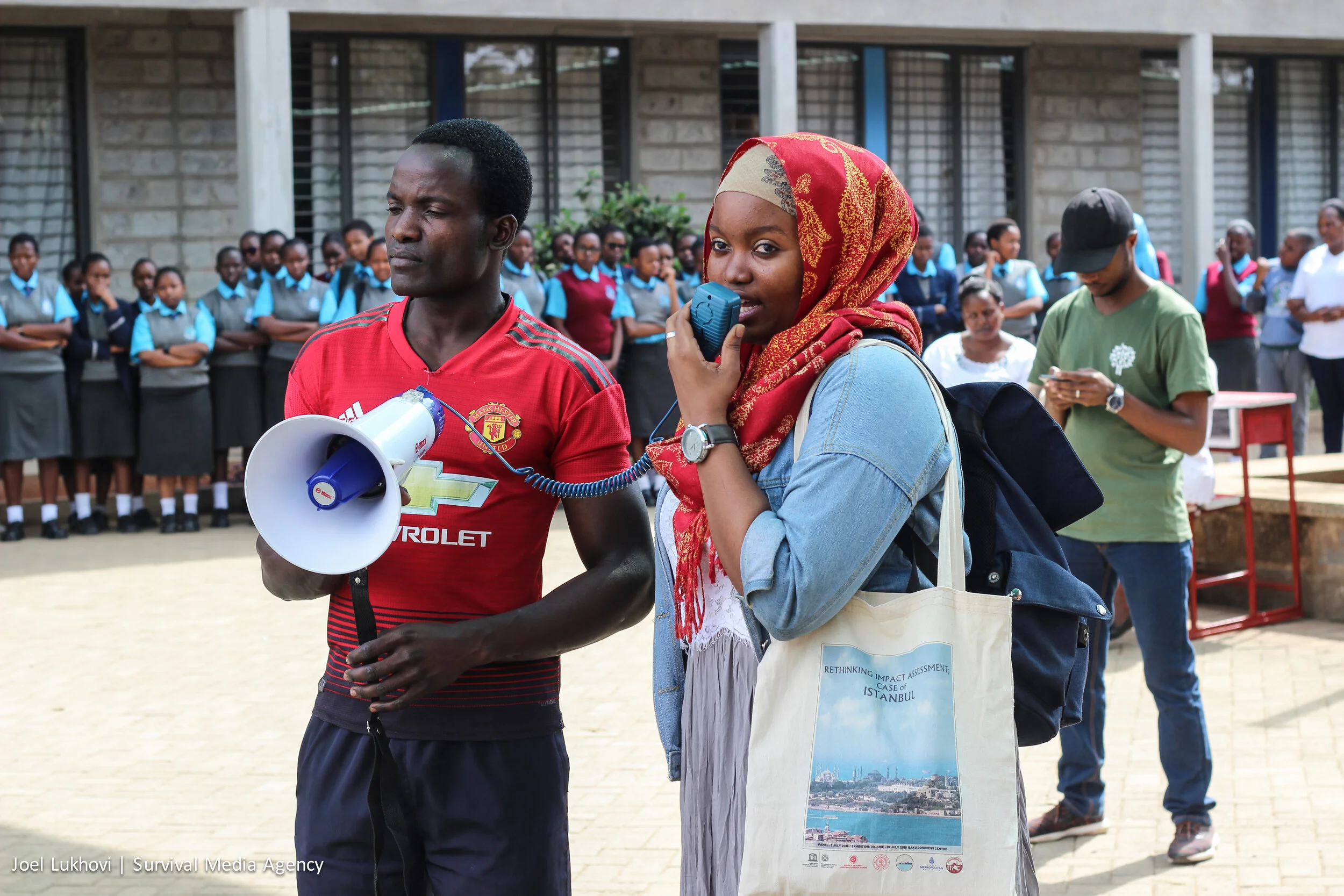 (c) Global Climate Strike