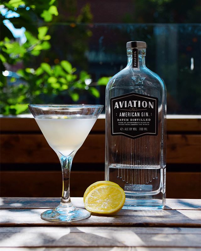 Happy Independence Day America! .
For the occasion, we would like to introduce you to our Aviation American Gin. This gin is a brand of distilled spirit first produced in Portland, Oregon. It is classified as an American dry gin, meaning the flavor profile is less juniper-forward. .
"I've tried every gin on the planet and Aviation is, hands down, the best.
Also, I don't recommend trying every gin on the planet. Stick with this one."
– Ryan Reynolds, Owner, Aviation American Gin
.
.
.
#TheLighthouse #gin #housegin #premiumgin #cocktails #GT #ginoclock #combination #enjoy #ginhouse #tonic #fevertree #yourvenue #cometovisit #visitoxford #nighthout #fun #friends #gintasting #america #independenceday #USA