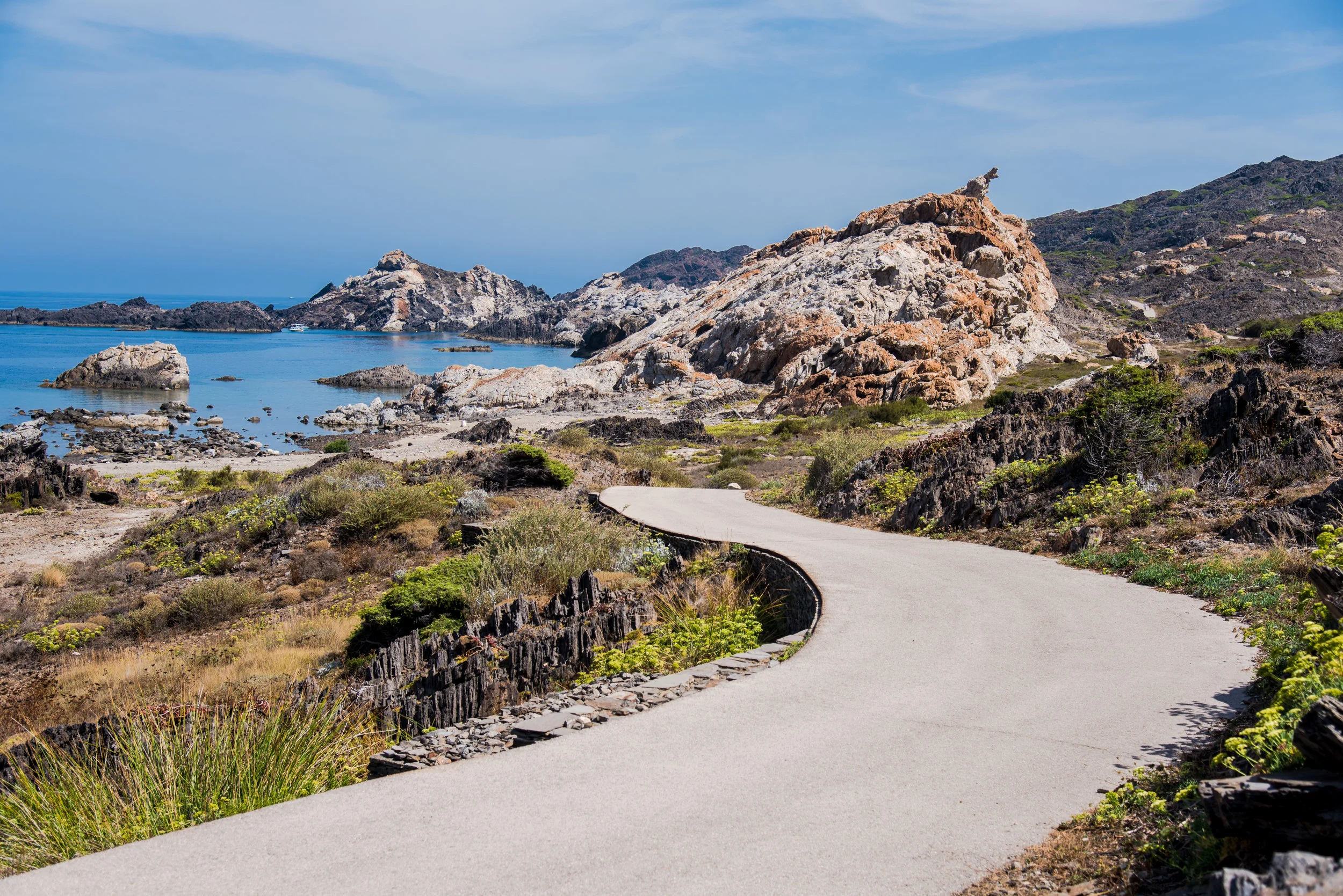 MeetJune Day-trip to Cadaques y Cap de Creus with Gerard ( BCN hidden tours )