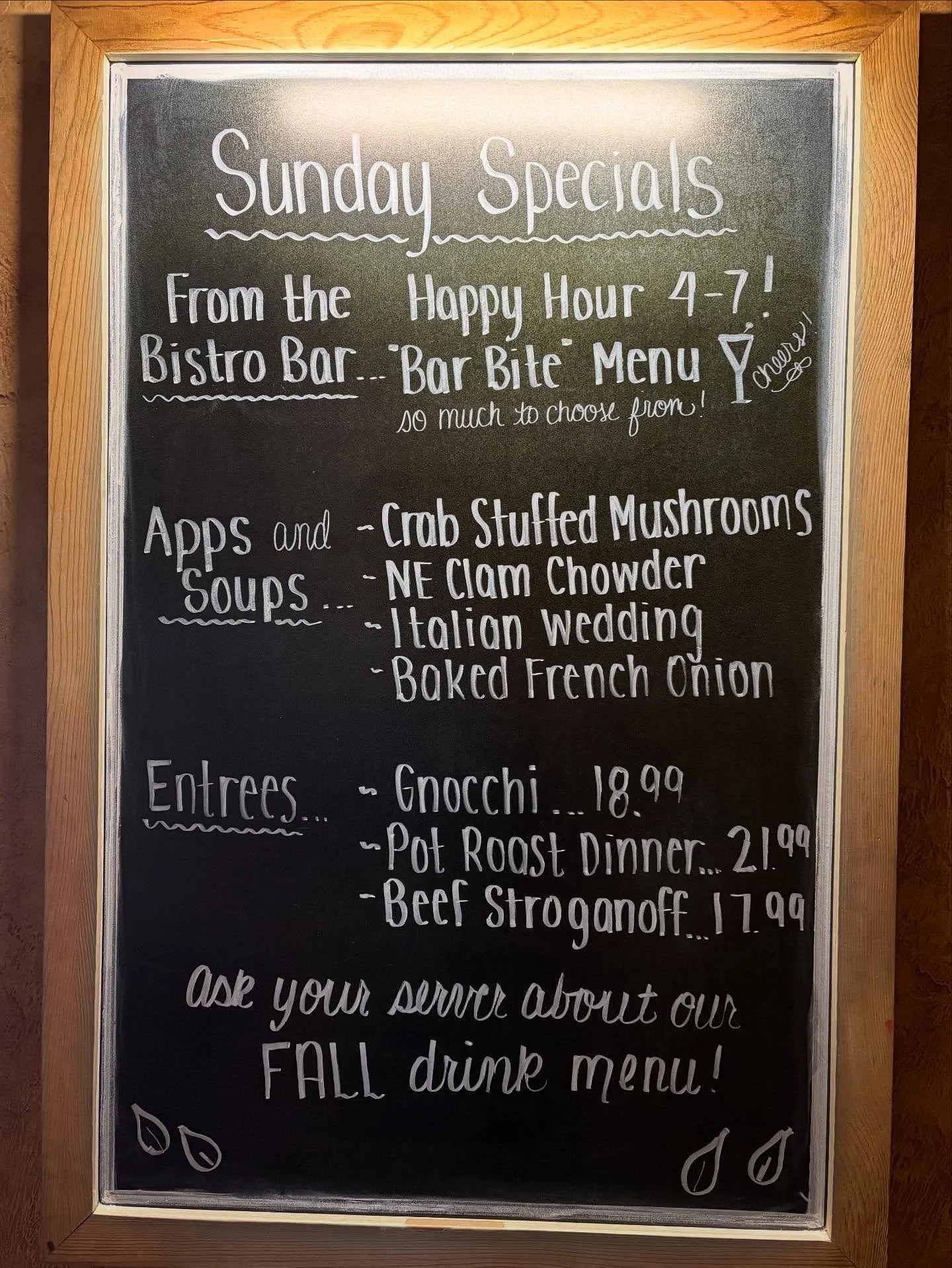 🍷 Sunday&rsquo;s Made for Comfort Food &amp; Good Company! 🍝

Join us at The Village Eatery Italian Bistro and treat yourself to our cozy Sunday Specials &mdash; the perfect way to wrap up your weekend!

✨ From the Bistro Bar:
🍸 Happy Hour 4&ndash