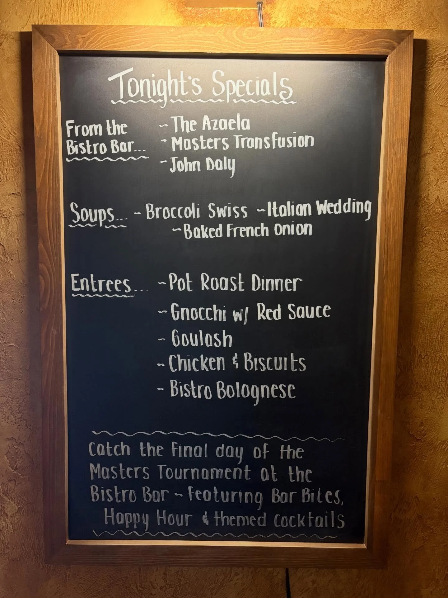 ⛳️ Sunday Funday at The Village Eatery ⛳️

Grab your crew and spend your Sunday the right way &mdash; great food, great drinks, and the final round of the Masters Tournament LIVE at the Bistro Bar! 🍹

We&rsquo;re pouring all the favorites:
🍸 The Az