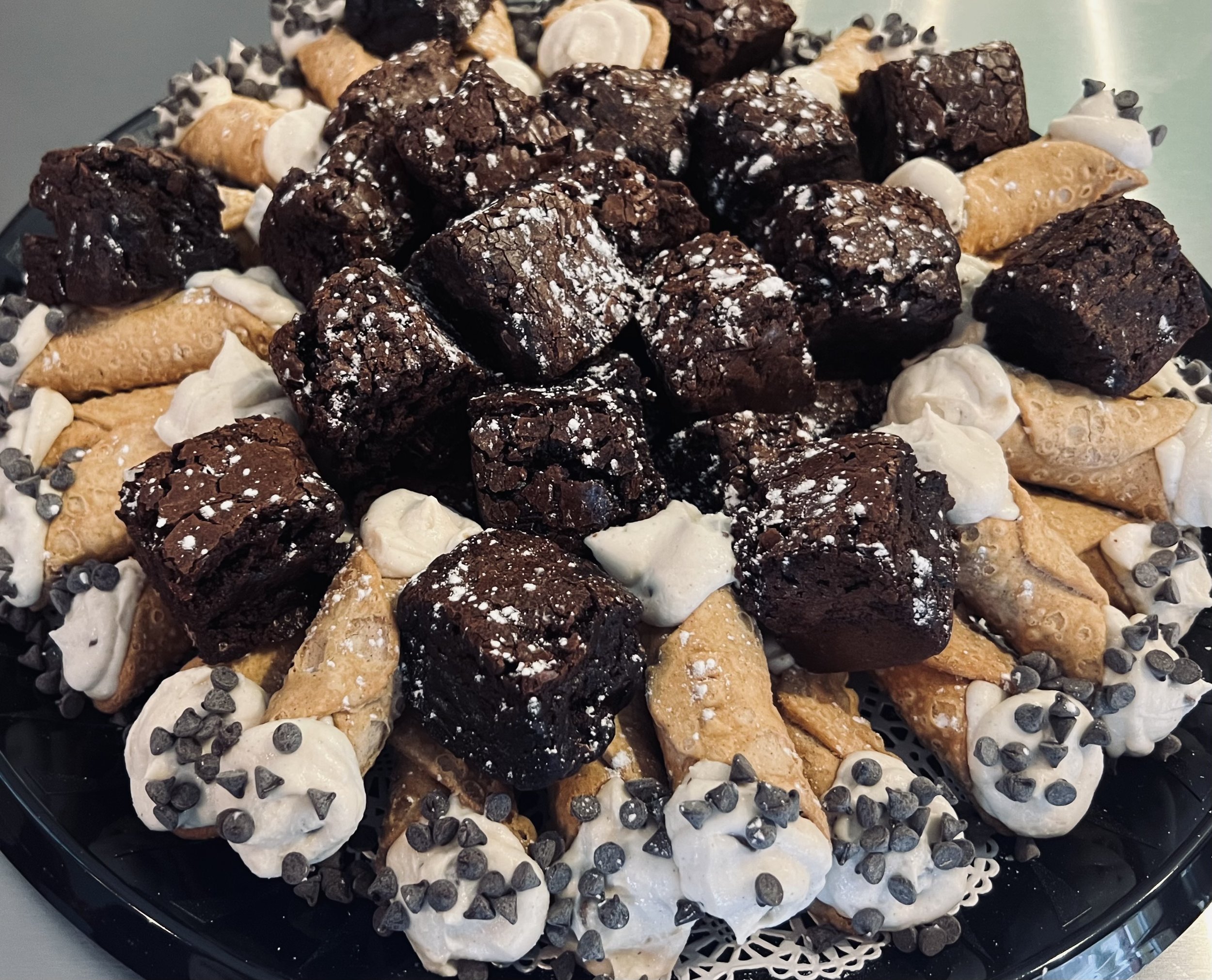 BROWNIE CANNOLI PLATTER.jpeg