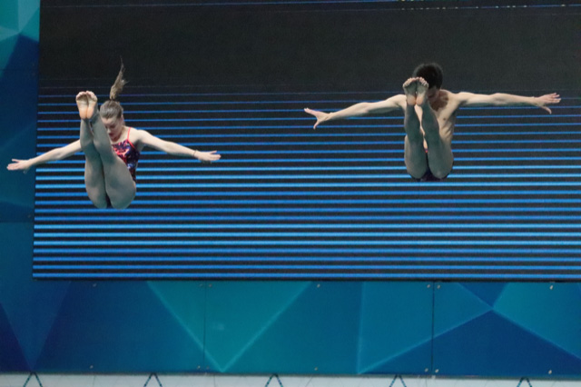 MJSynchroFace.jpg
