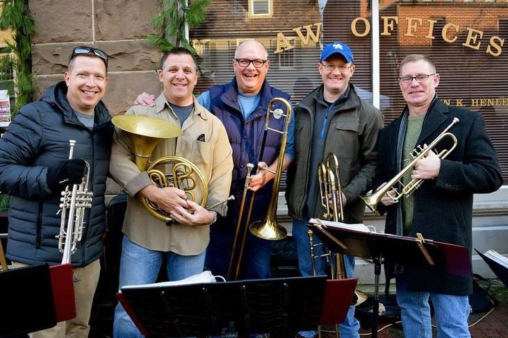Christmas music in the Biergarten with the The Bayfield Brass Quintet 