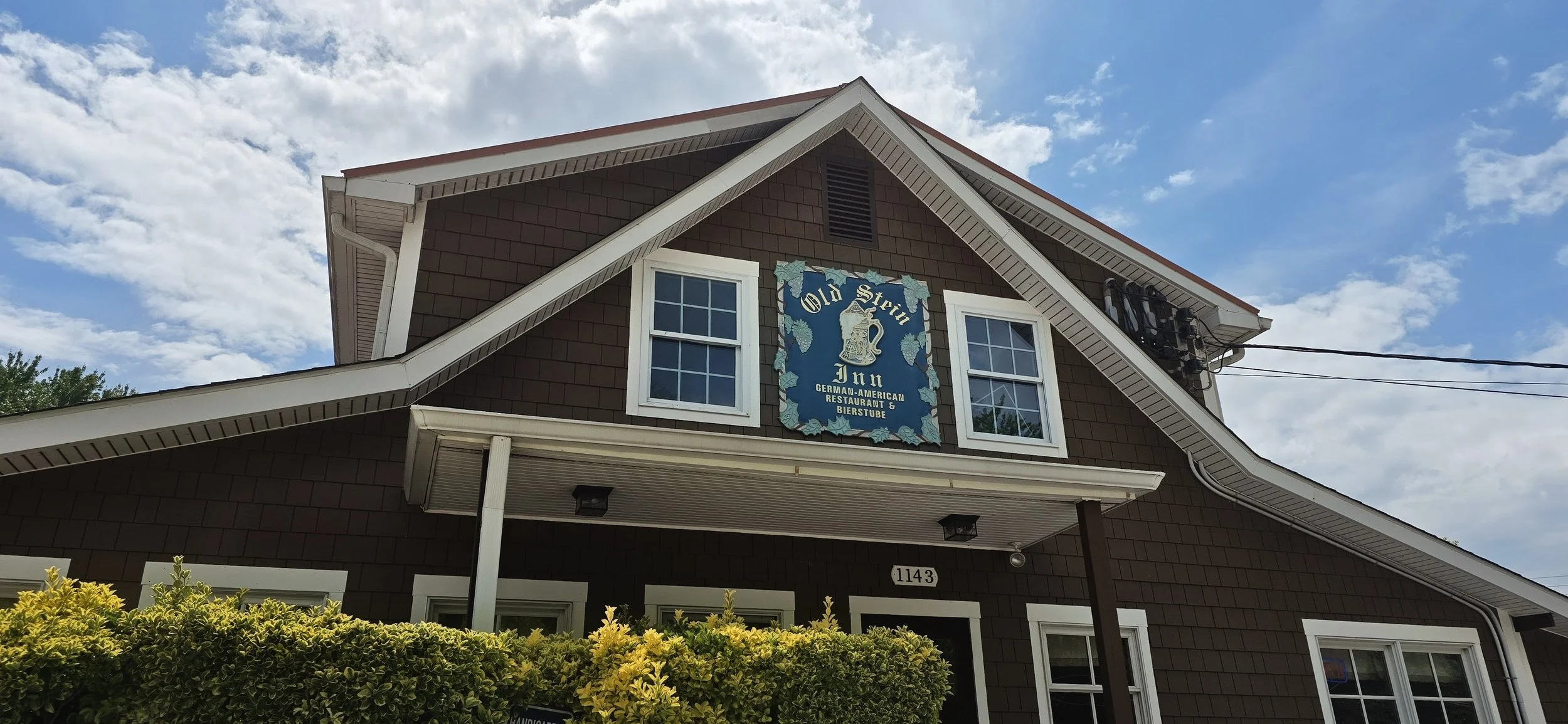 The front of Old Stein Inn