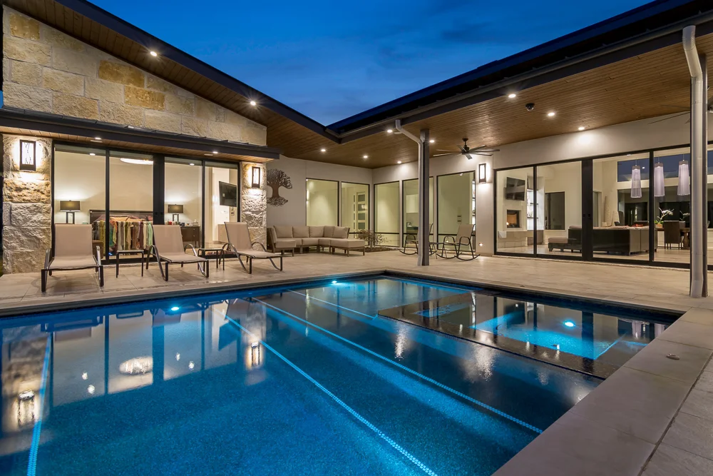 Austin Texas Custom Home Builder.jpg