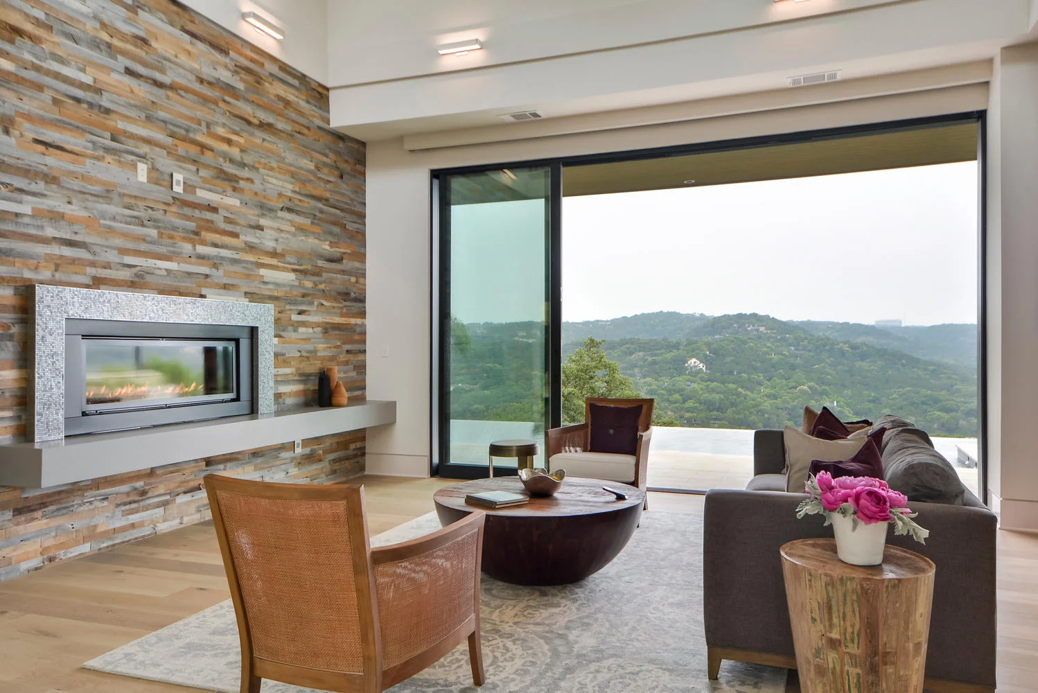 Austin Texas Custom Home Builder.jpg