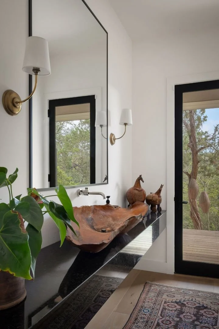 Powder Bath Austin Custom Builder.jpg