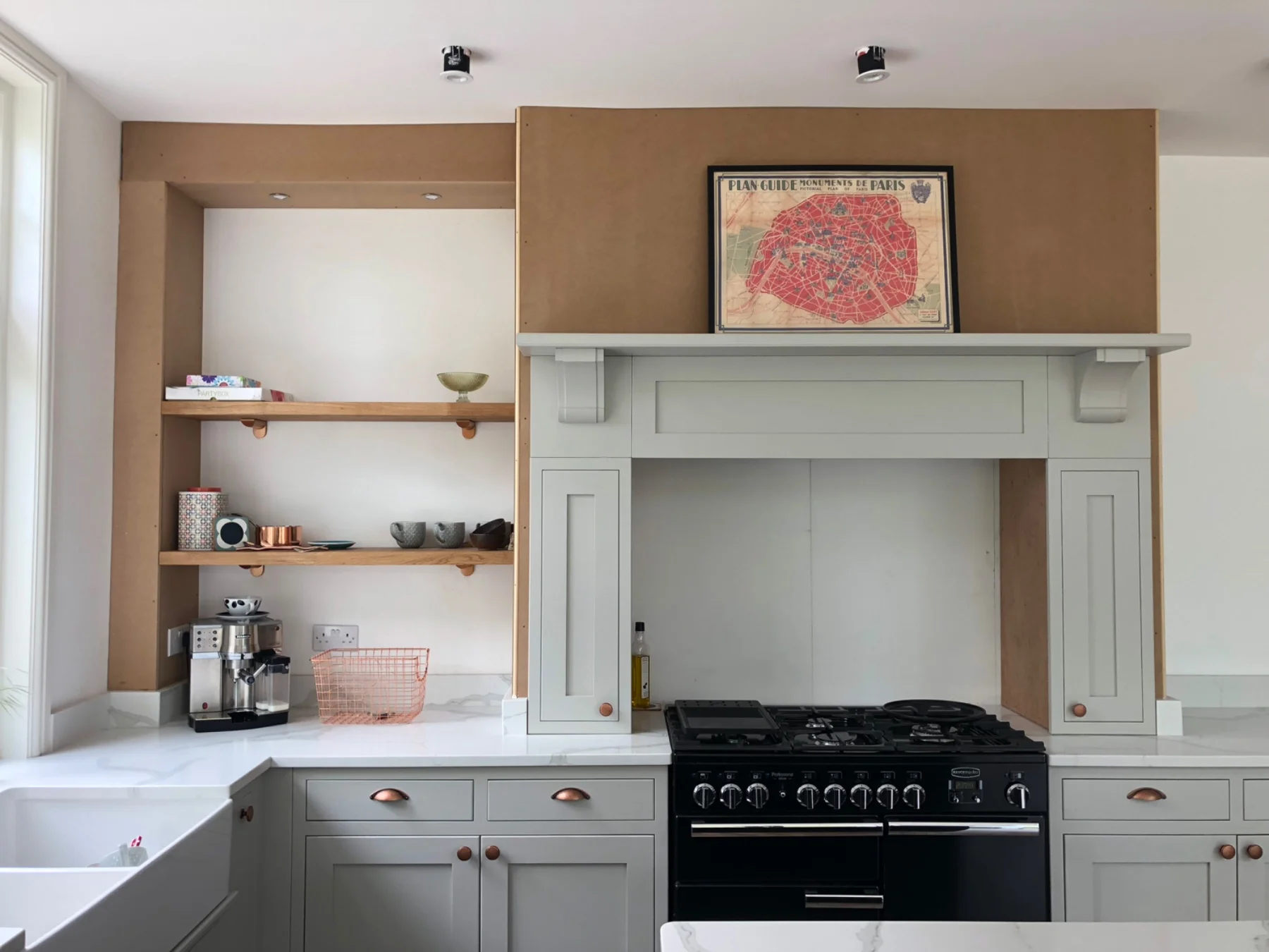 Quality Bespoke Kitchen in Crowthorne.jpg