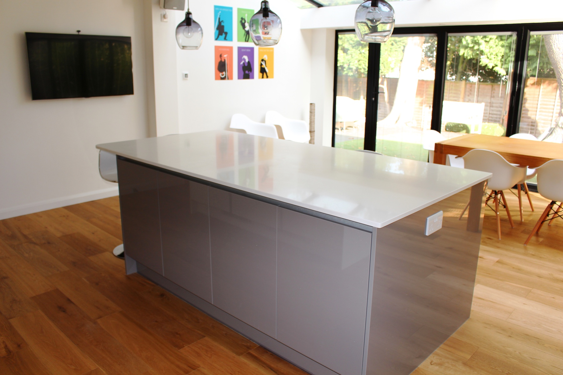 Bespoke True Handleless Kitchen Design Ascot 930.jpg