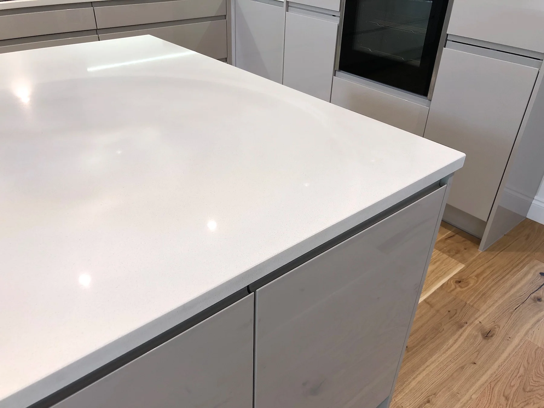Quality Bespoke Kitchens Wokingham 881.jpg