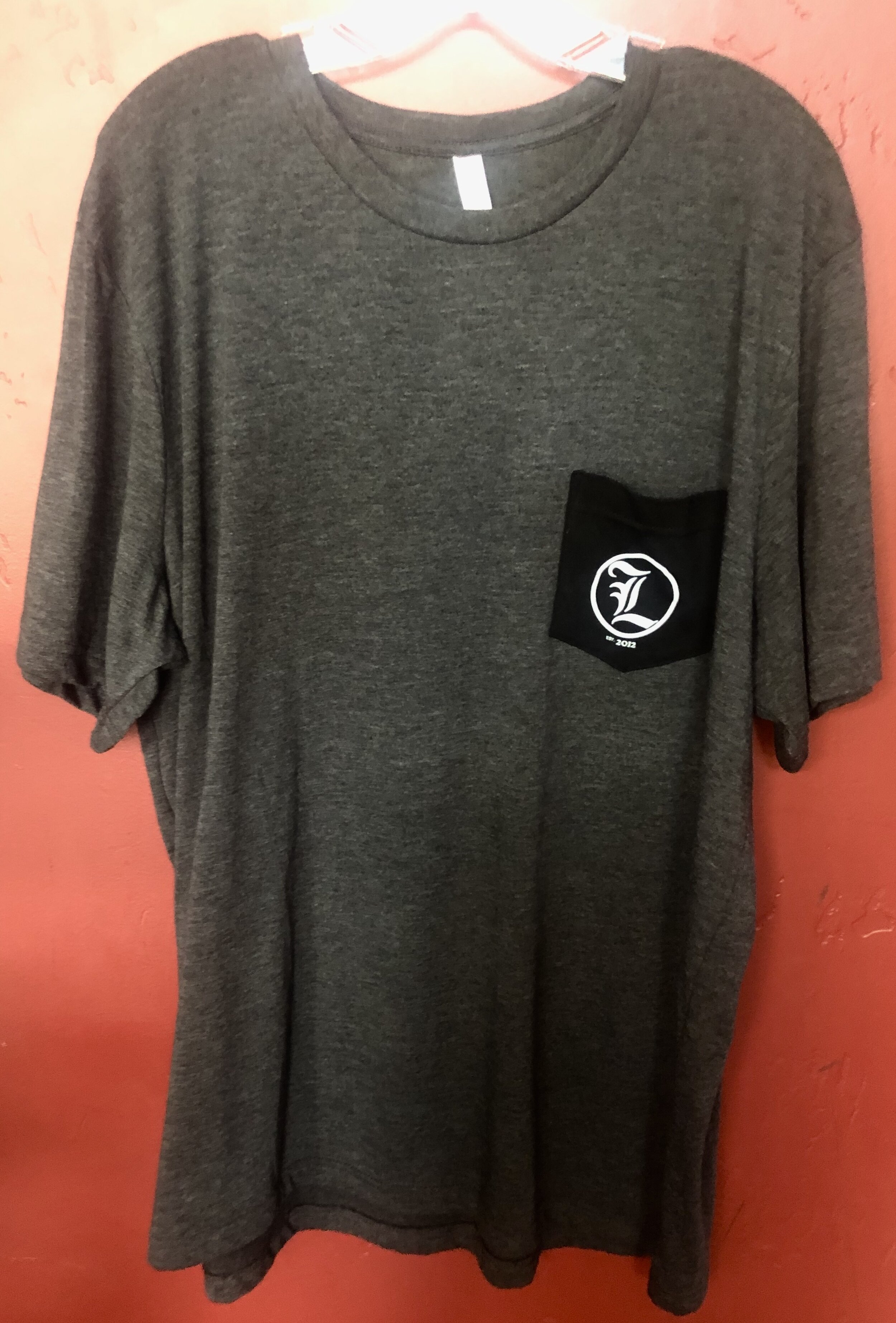 Unisex Pocket T-shirt 