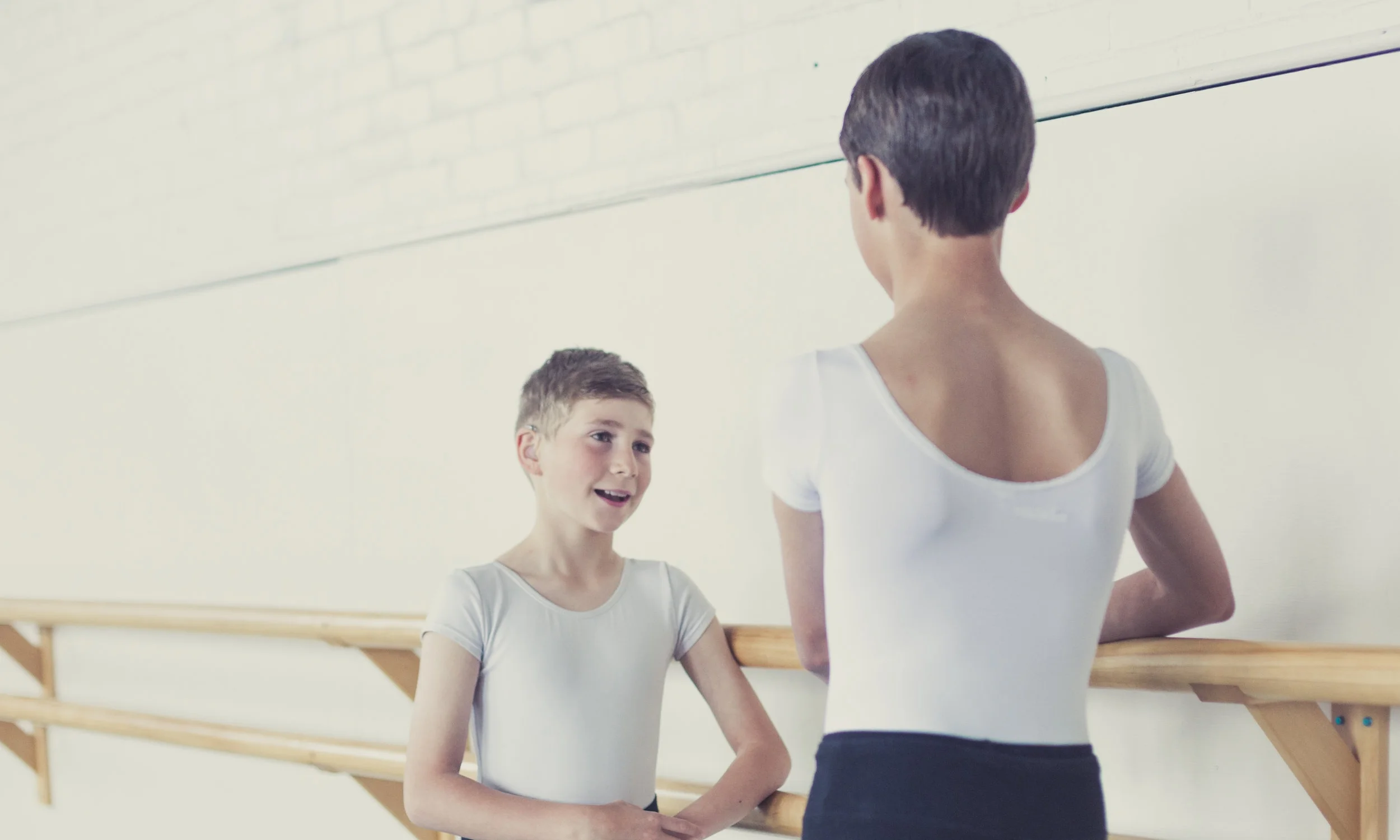 Dance Fredericton Danse Inc.