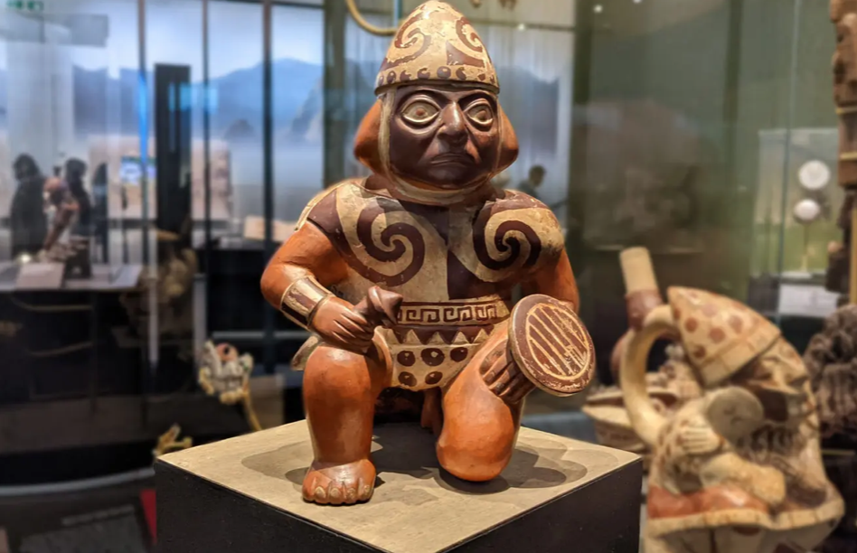 BRITISH MUSEUM: PERU EXHIBITION