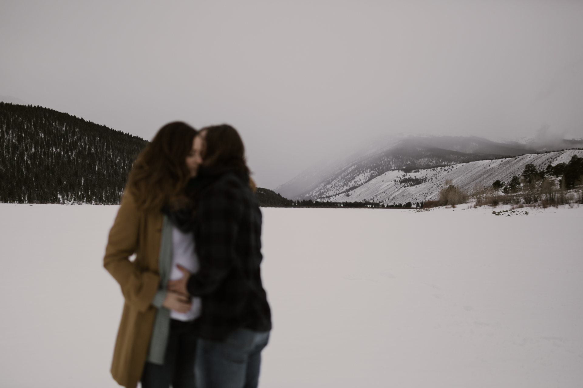 snowy-mountain-colorado-couples-shoot-12.jpg
