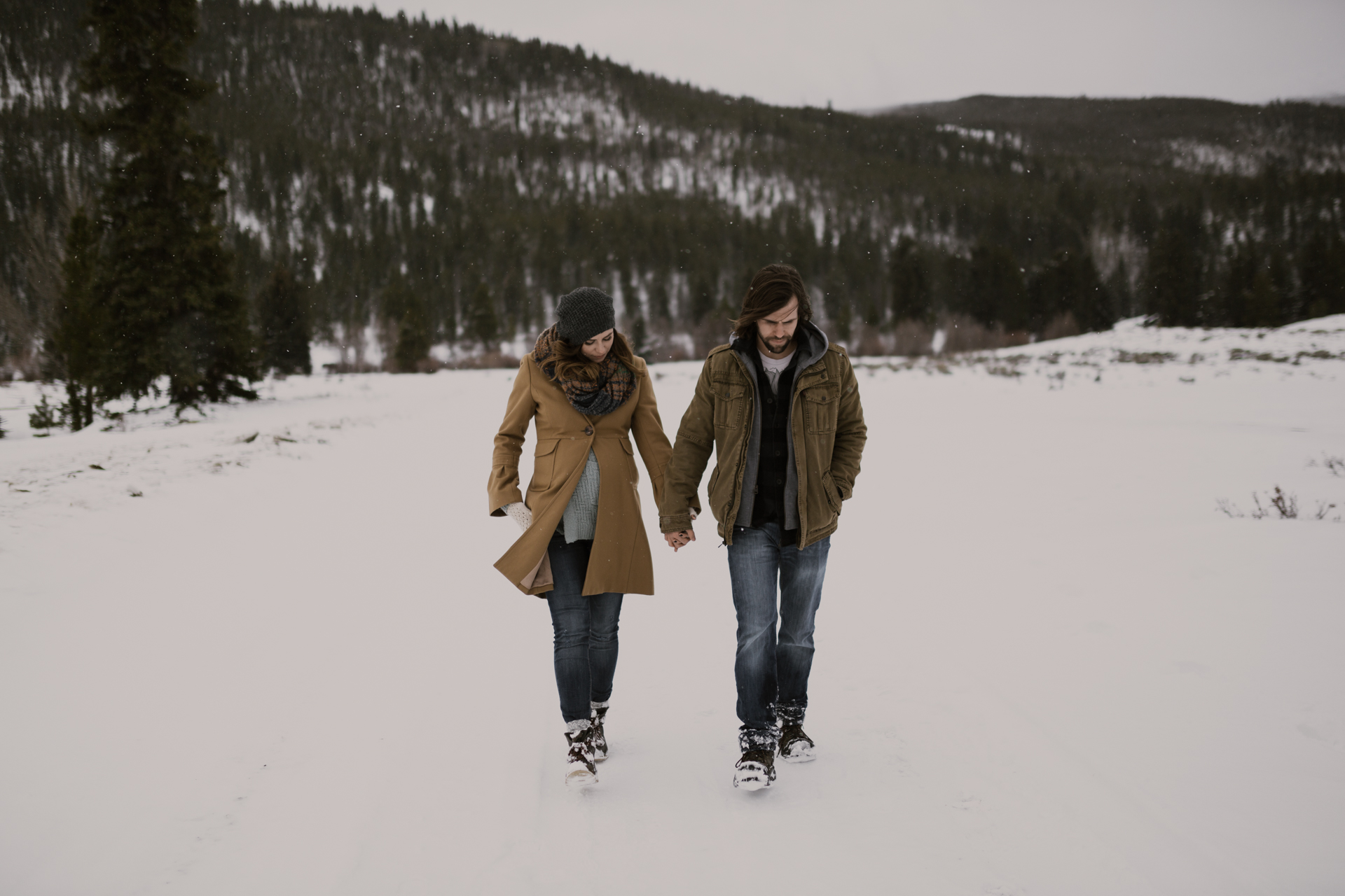 snowy-mountain-colorado-couples-shoot-21.jpg