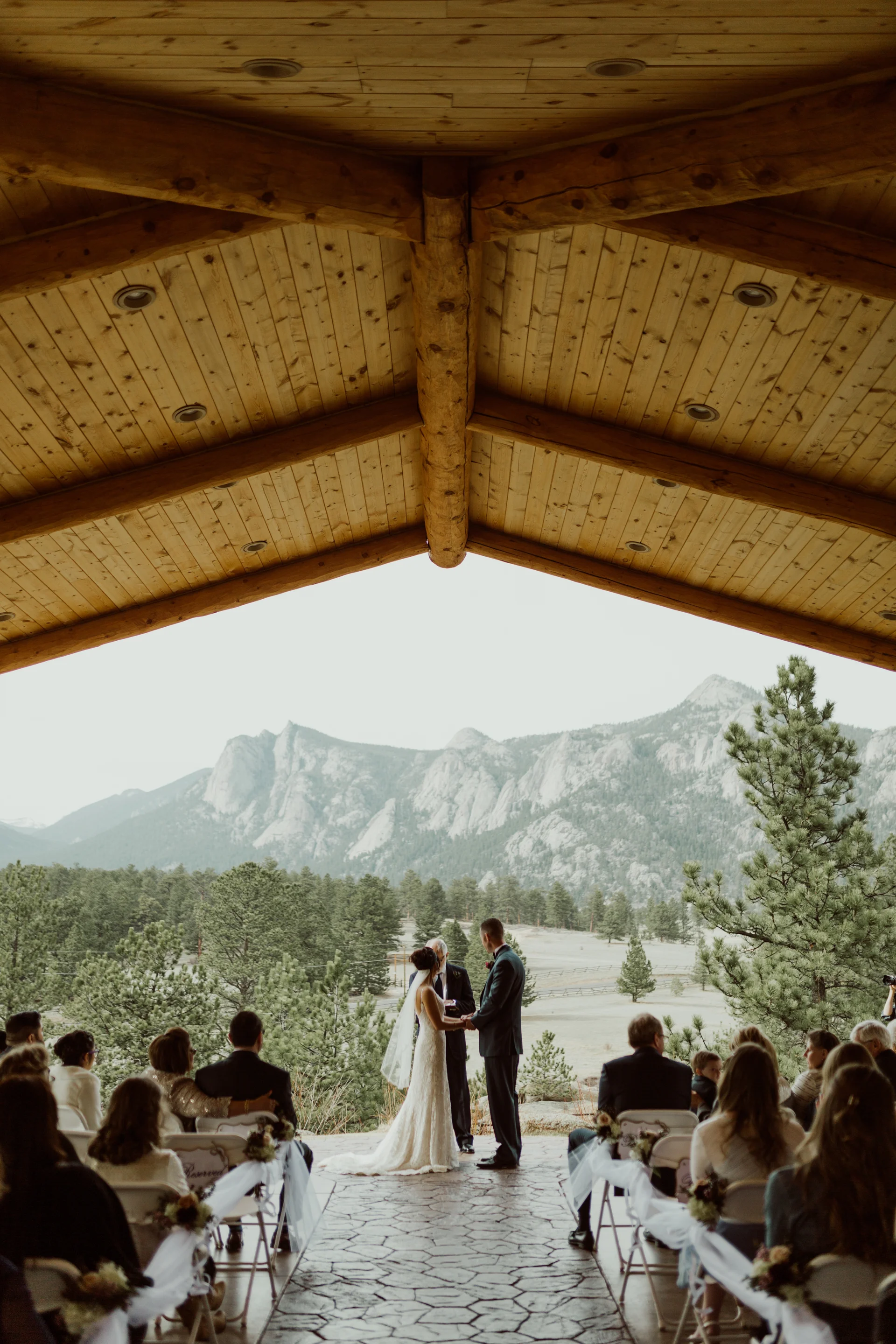 estes-park-intimate-mountain-wedding-1043.jpg