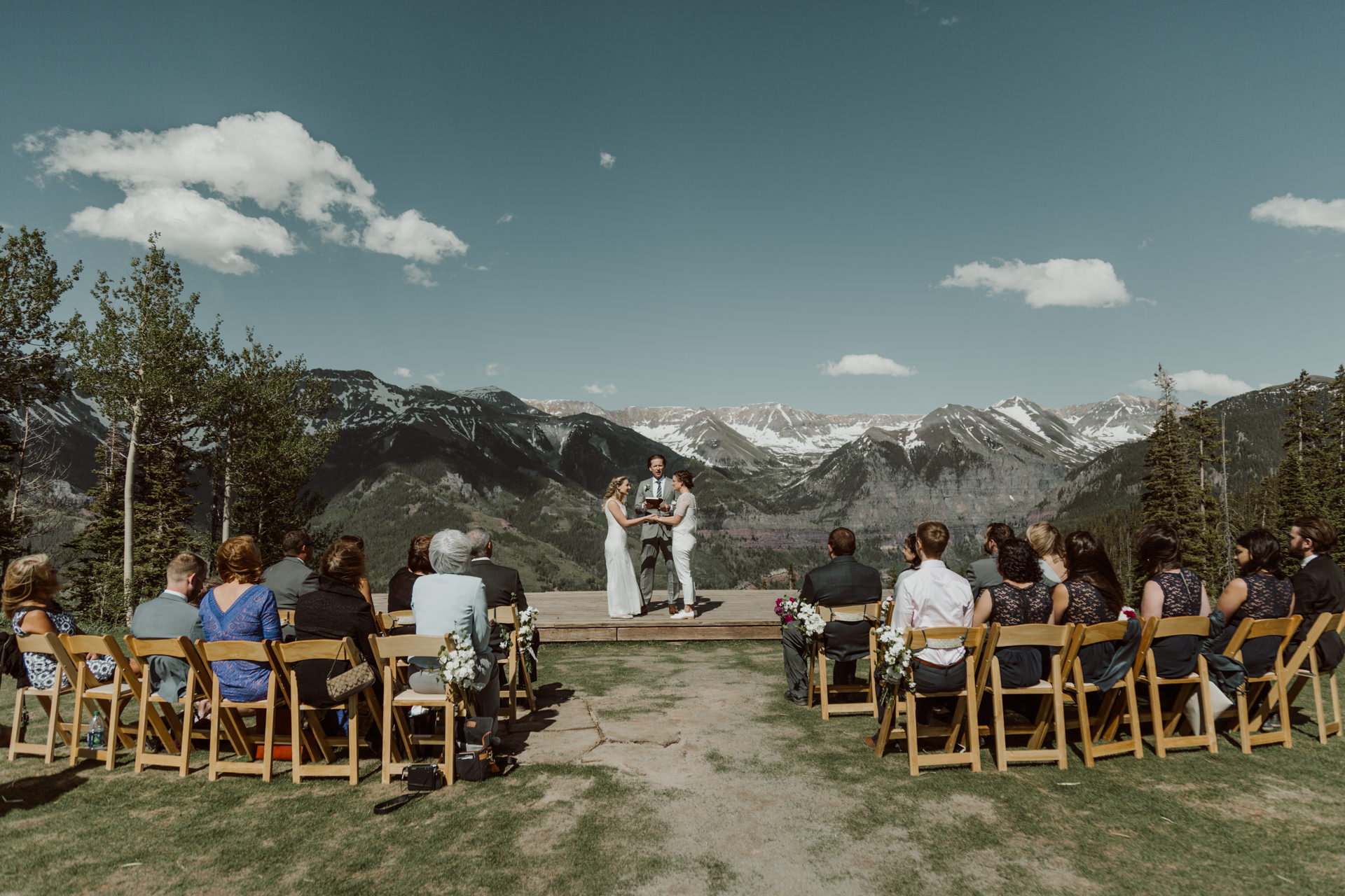 cedarandpines-telluride-mountain-intimate-wedding-11.jpg