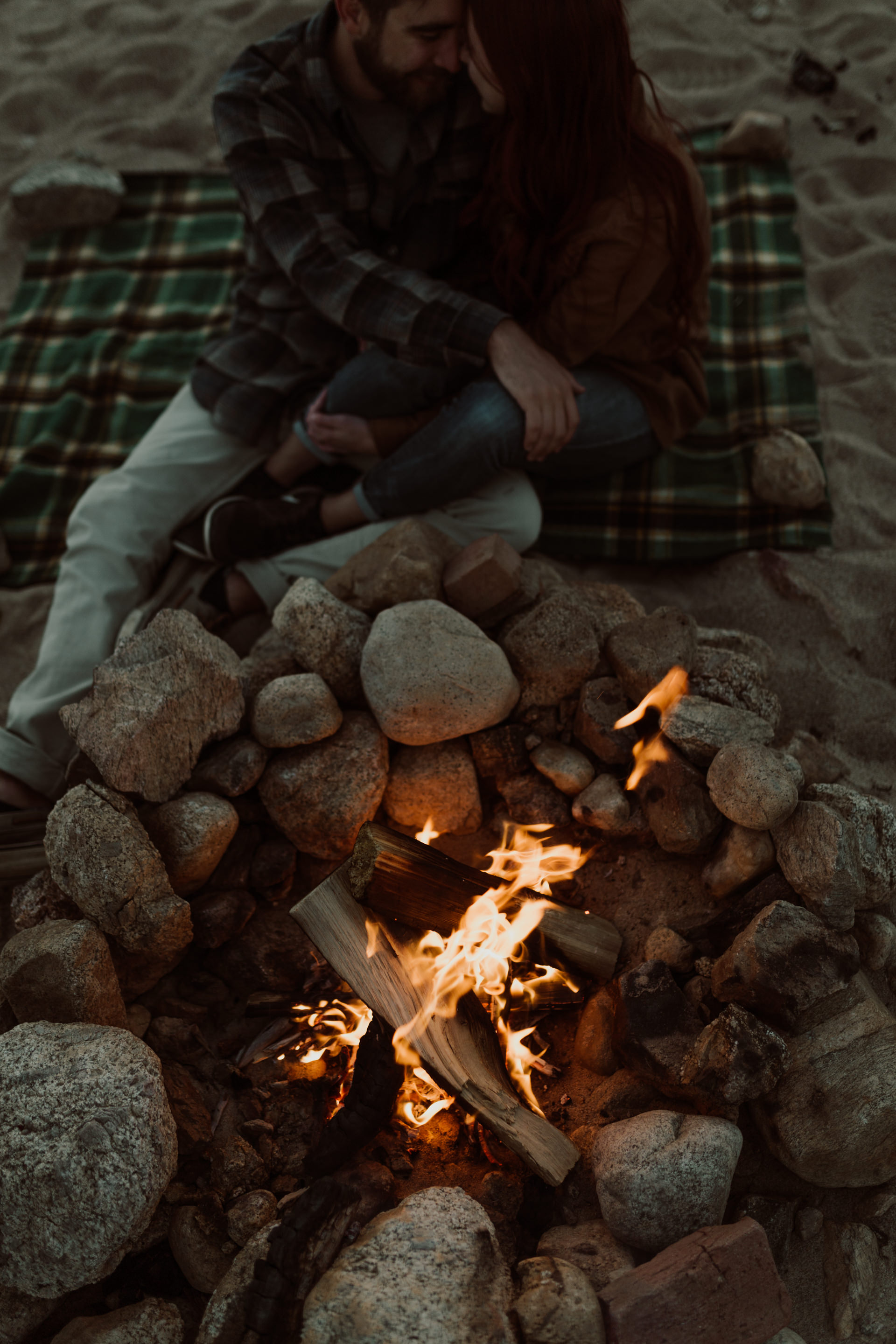 adventurous-colorado-mountain-lake-couples-shoot-41.jpg