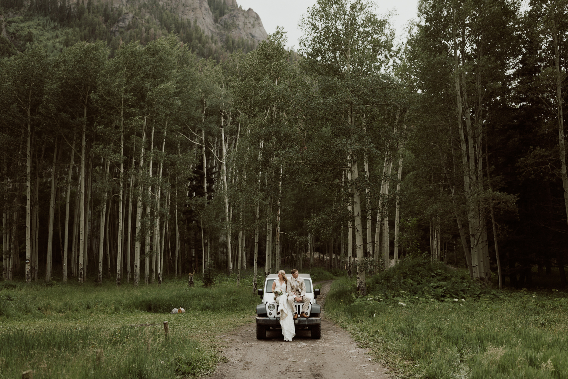 cedarandpines-ouray-colorado-mountain-wedding-19.jpg