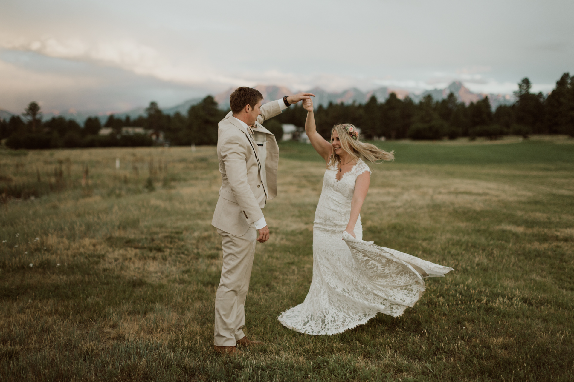 cedarandpines-ouray-colorado-mountain-wedding-25.jpg