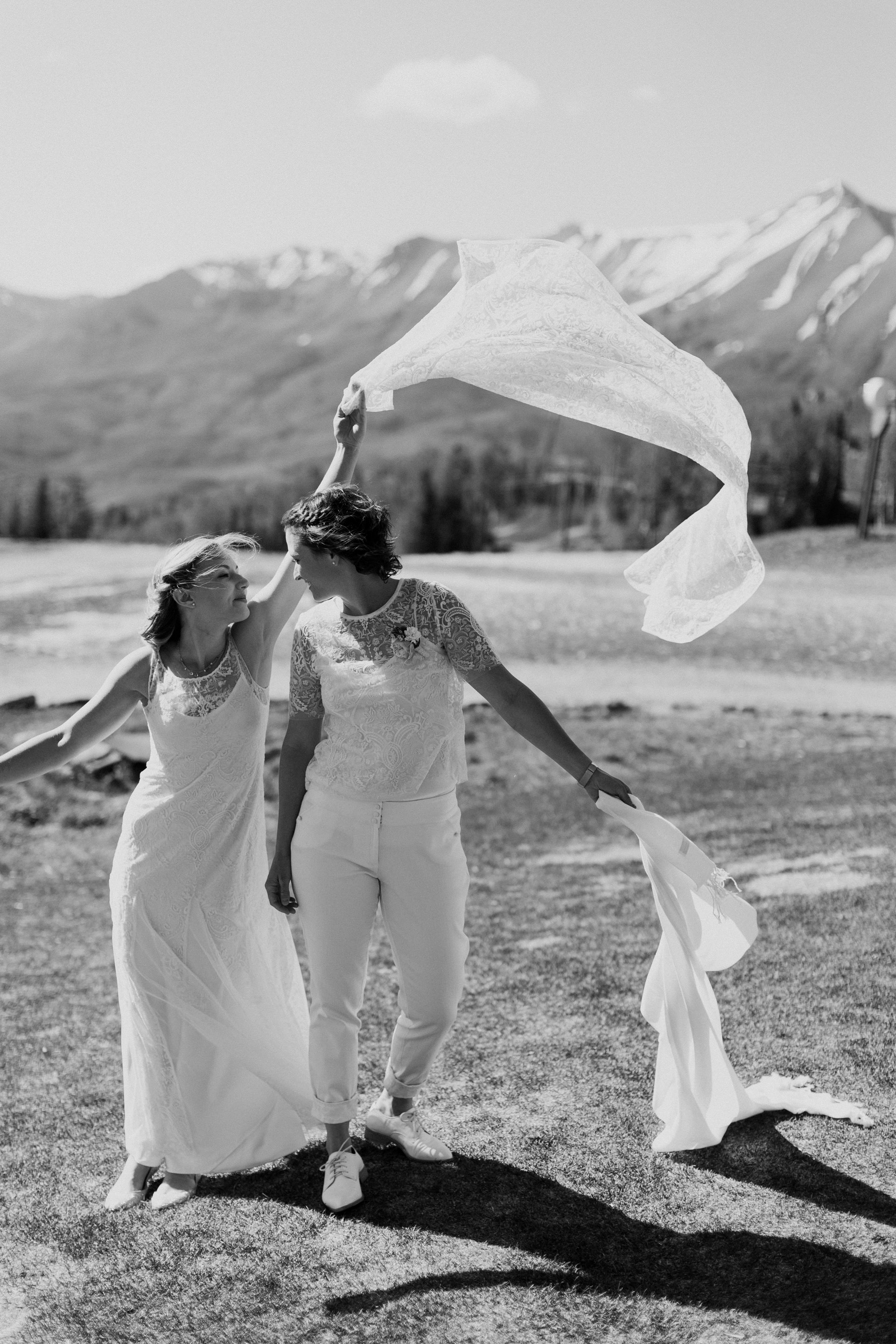 cedarandpines-intimate-san-sofia-telluride-colorado-wedding-28.jpg