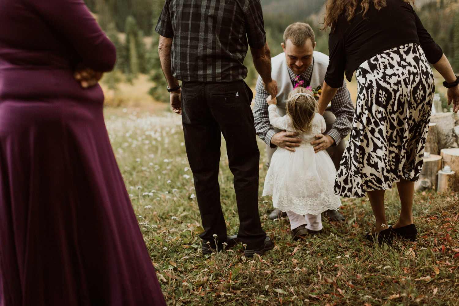 colorado-elopement-photographer-puente-cabin-33.jpg