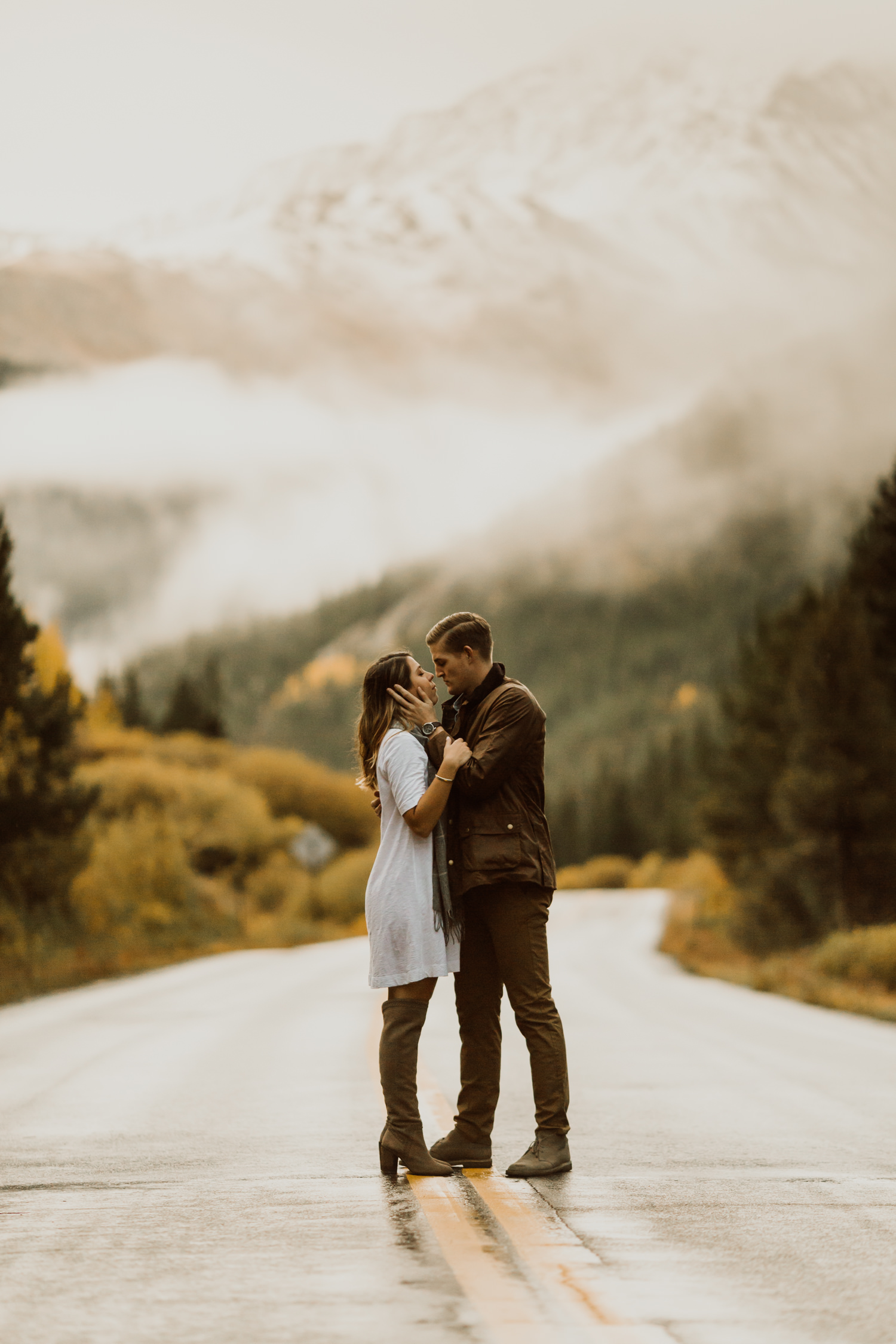 colorado-adventurous-engagements-40.jpg