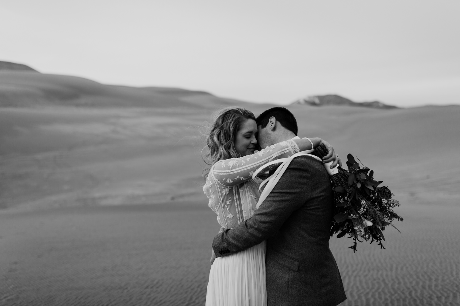 great-sand-dunes-national-park-elopement-24.jpg