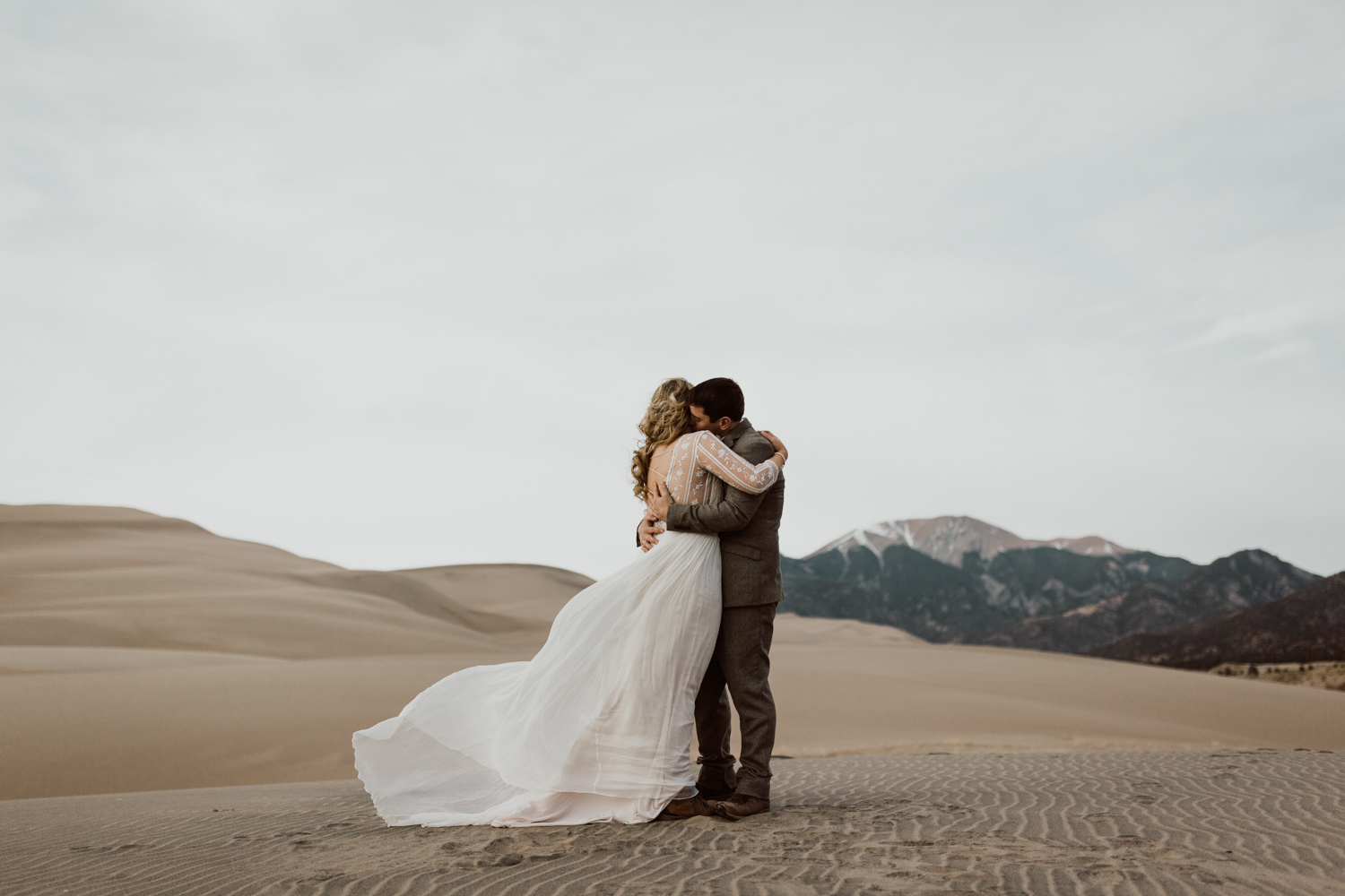 great-sand-dunes-elopement-45.jpg