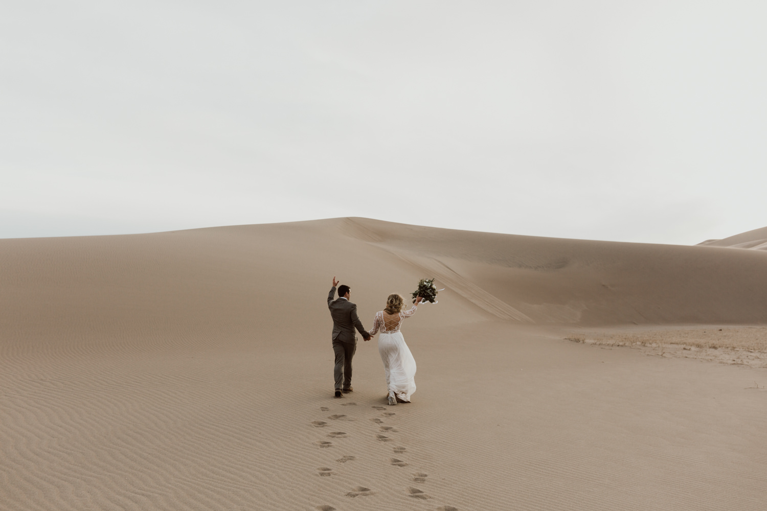 great-sand-dunes-elopement-78.jpg