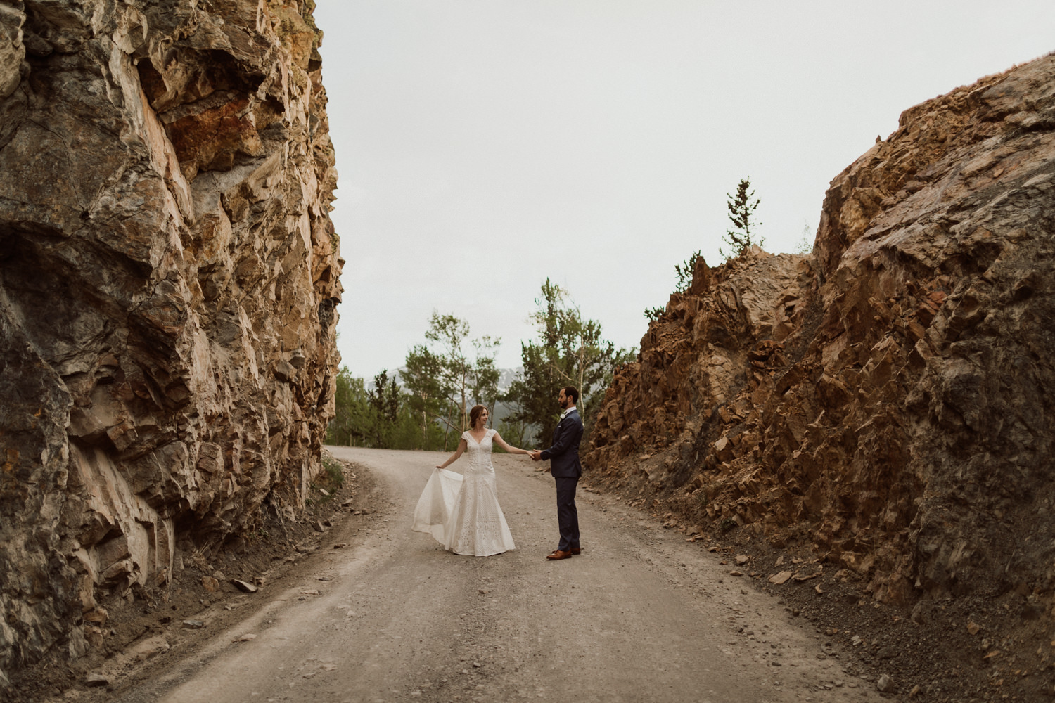 bohemian-backyard-wedding-breckenridge-colorado-112.jpg